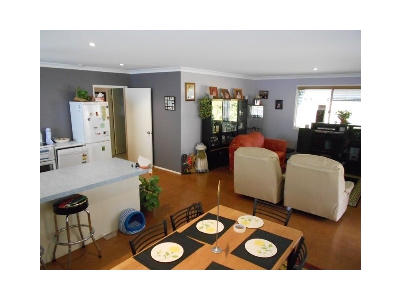 28 King Street, Somerset Dam QLD 4312