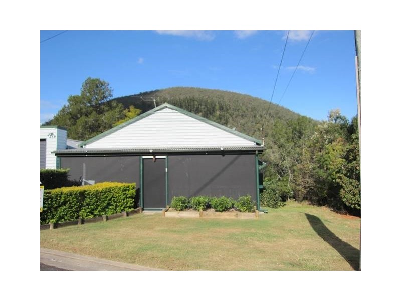 28 King Street, Somerset Dam QLD 4312