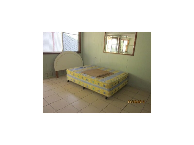 4 Jubilee Street, Somerset Dam QLD 4312