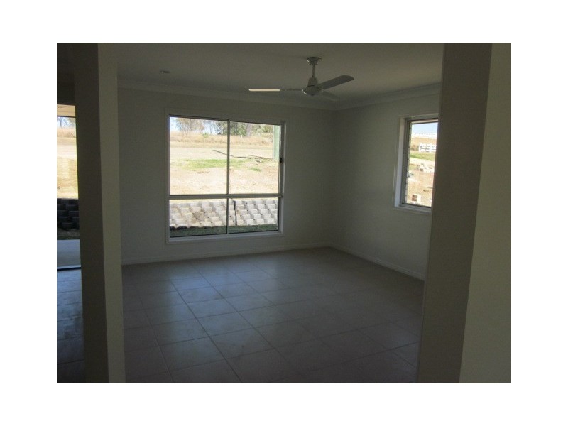 89 Fulham Street, Toogoolawah QLD 4313