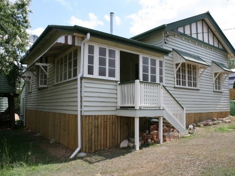 18 Gunyah Street, Toogoolawah QLD 4313