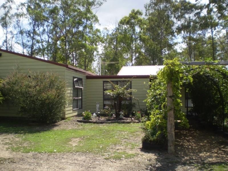 Blackbutt QLD 4306