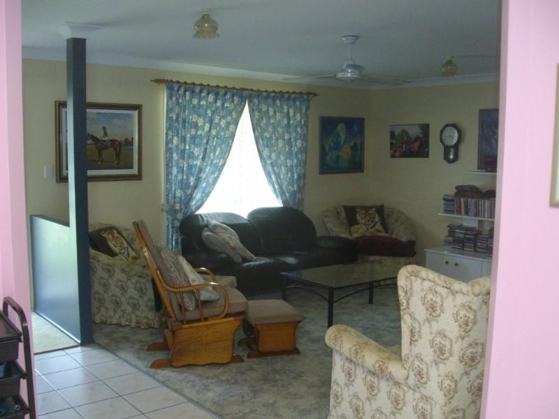 Blackbutt QLD 4306