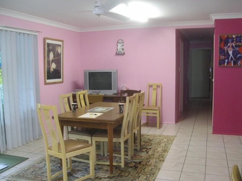 Blackbutt QLD 4306