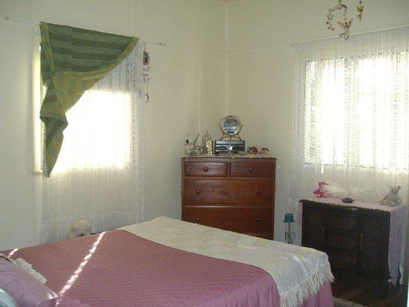 Blackbutt QLD 4306