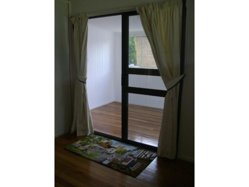 Blackbutt QLD 4306