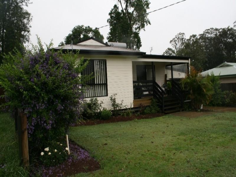 Blackbutt QLD 4306