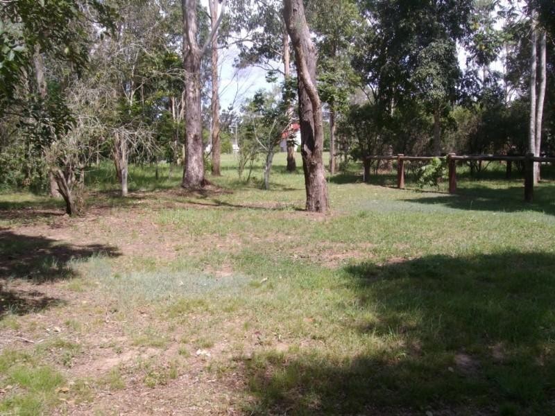 Blackbutt QLD 4306
