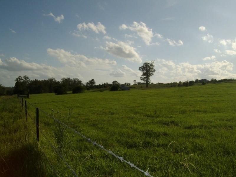 Blackbutt QLD 4306
