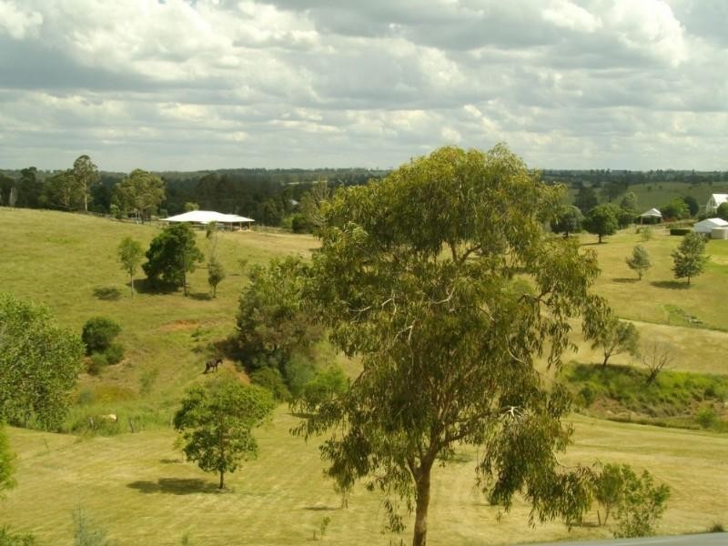 Blackbutt QLD 4306