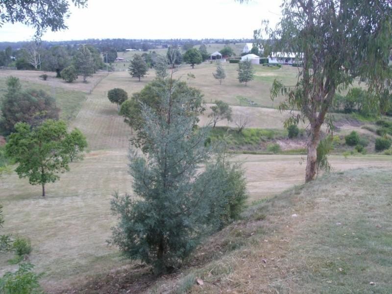 Blackbutt QLD 4306