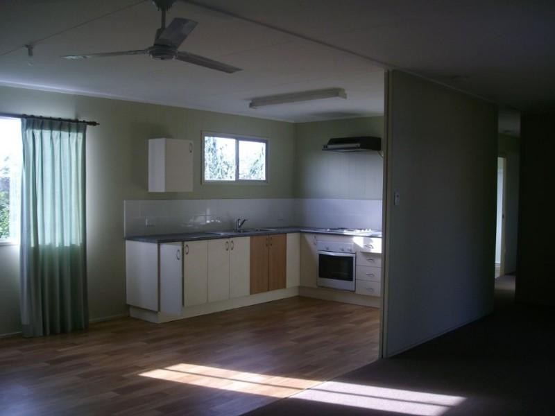 Blackbutt QLD 4306