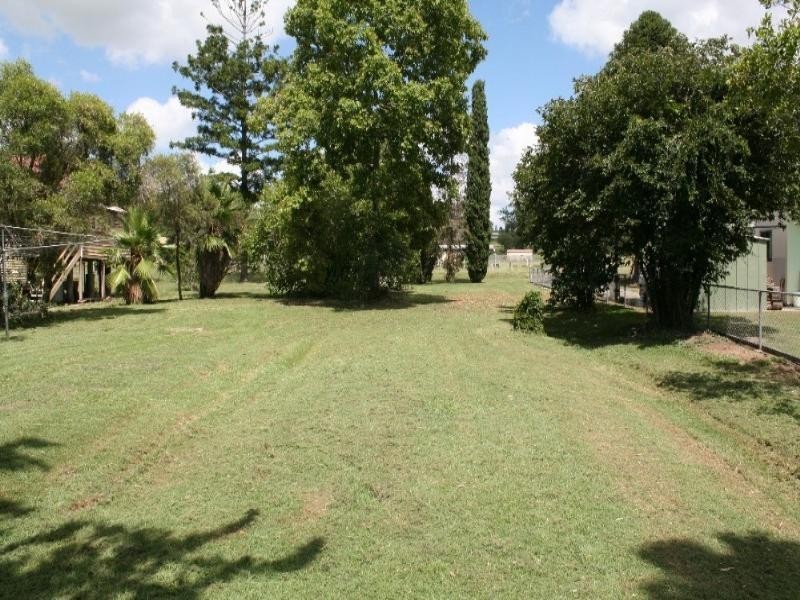 52 George Street, Toogoolawah QLD 4313