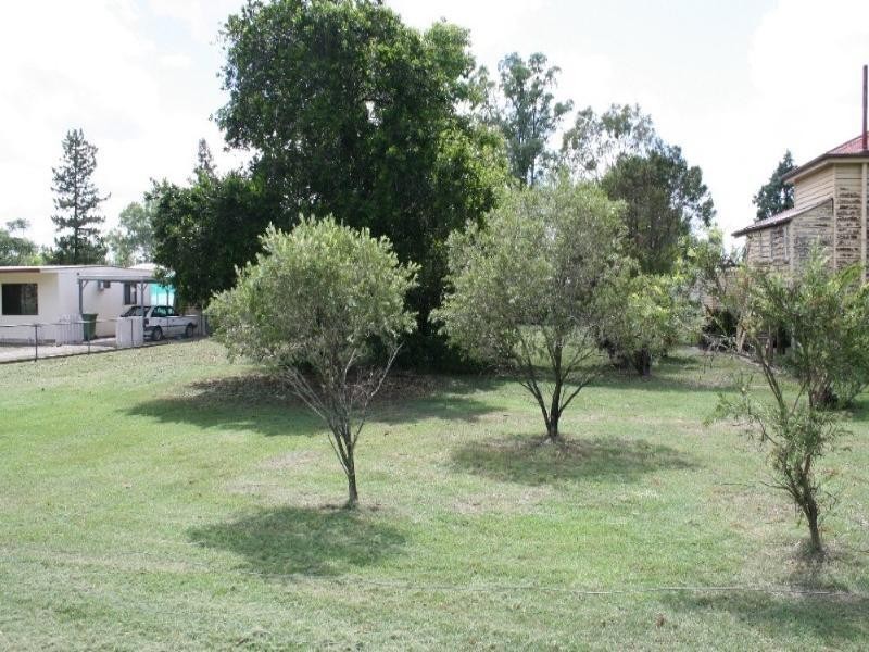 52 George Street, Toogoolawah QLD 4313