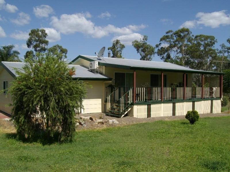 Blackbutt QLD 4306