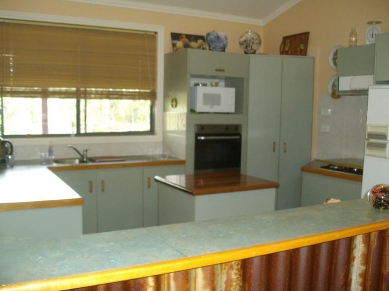Blackbutt QLD 4306