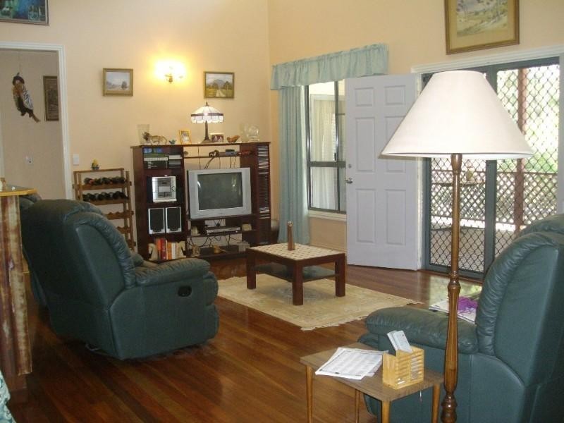 Blackbutt QLD 4306