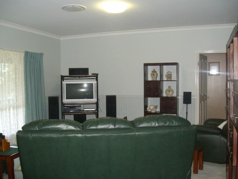 Blackbutt QLD 4306