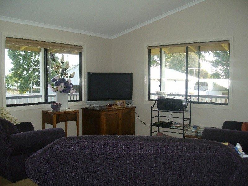 Blackbutt QLD 4306
