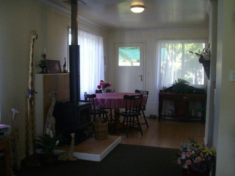 Blackbutt QLD 4306