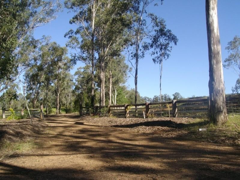Blackbutt QLD 4306