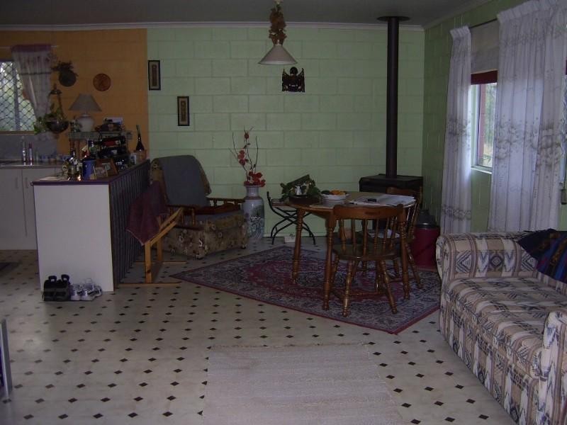 Blackbutt QLD 4306
