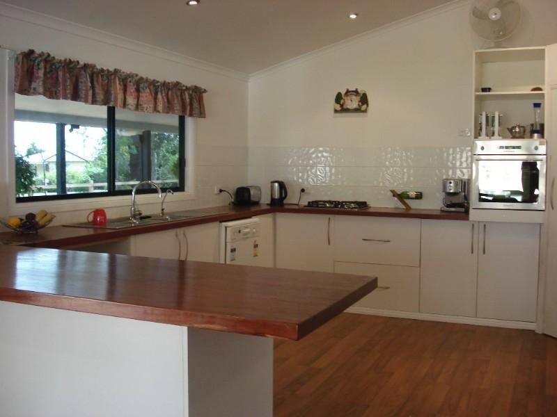 Blackbutt QLD 4306