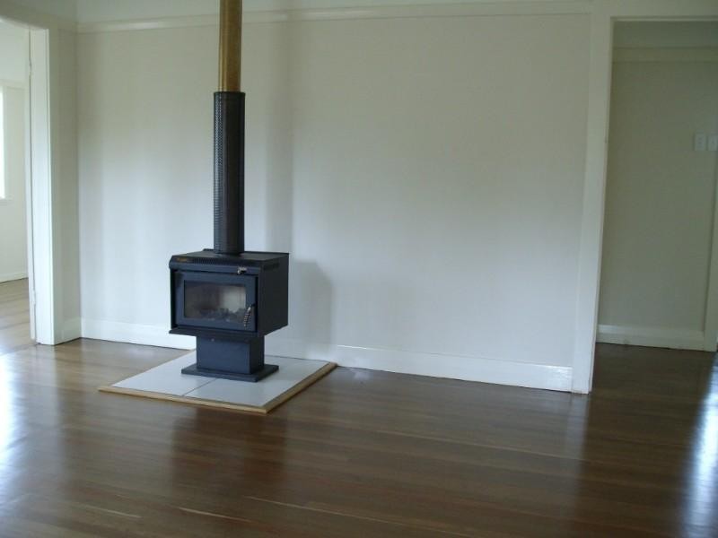 Blackbutt QLD 4306
