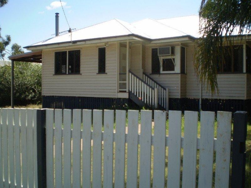 Blackbutt QLD 4306