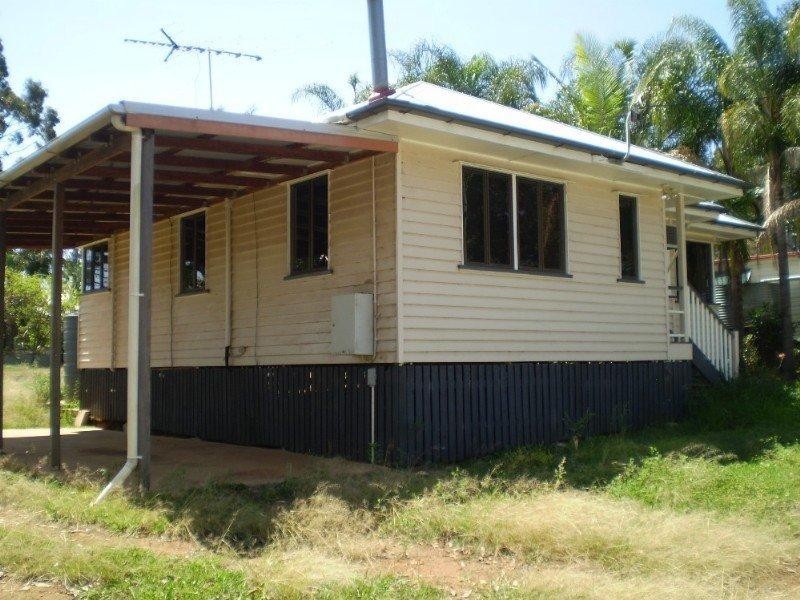 Blackbutt QLD 4306