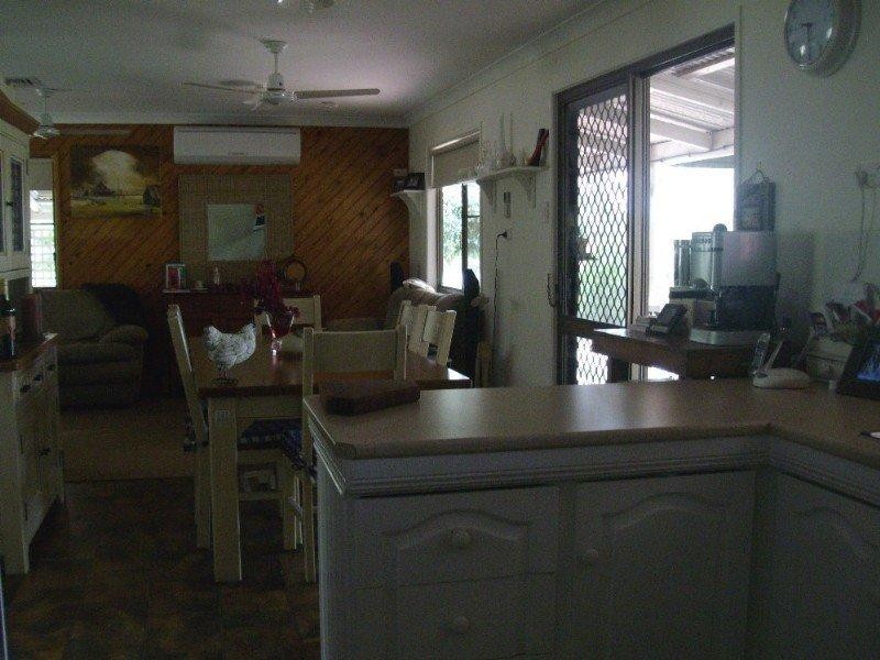 Blackbutt QLD 4306