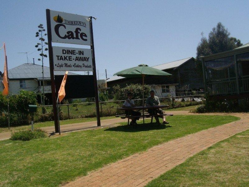 24 Toomey Street, Yarraman QLD 4614