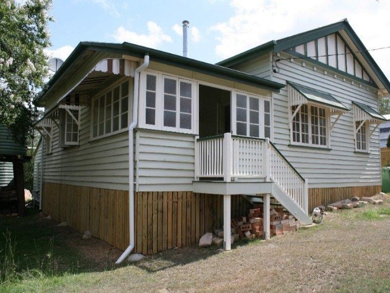 18 Gunyah Street, Toogoolawah QLD 4313