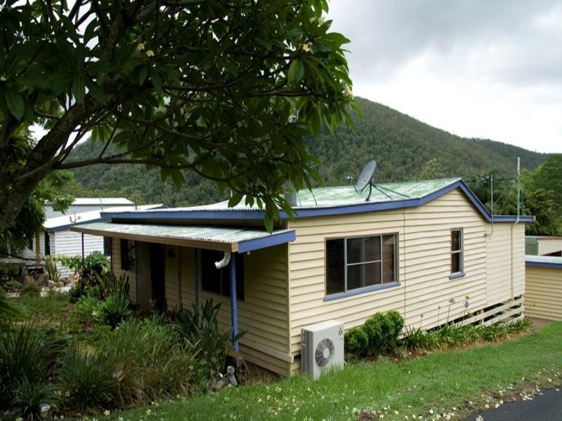 Somerset Dam QLD 4312