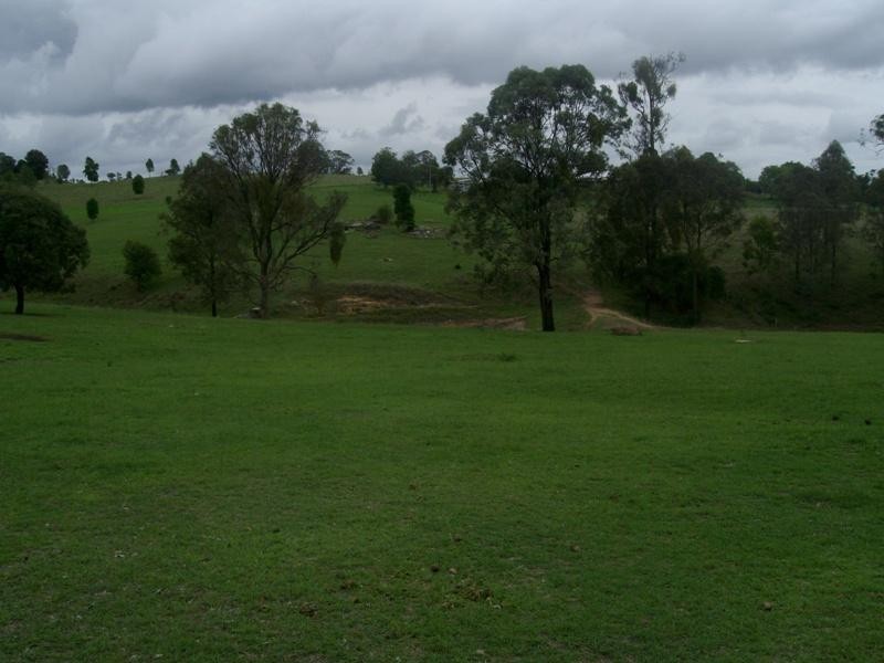 Blackbutt QLD 4306