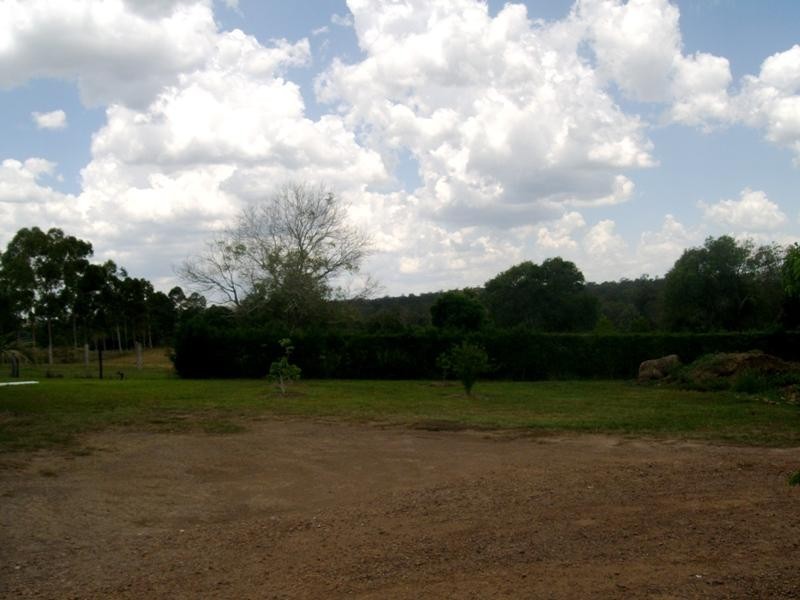 Blackbutt QLD 4306