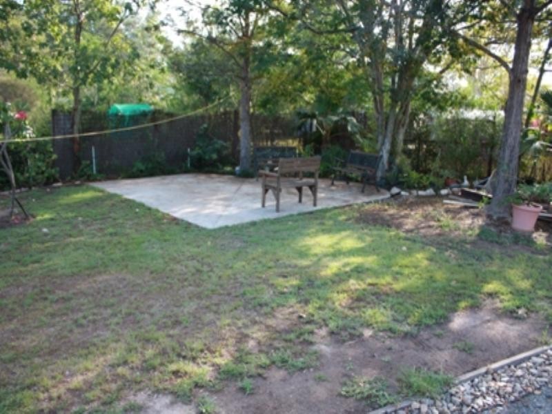 13 Charles Street, Toogoolawah QLD 4313