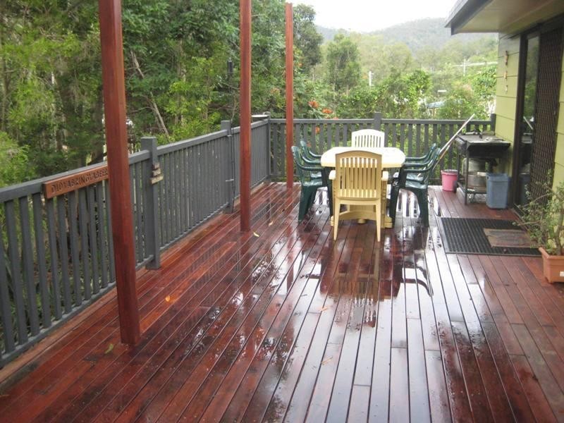 9 Jubilee Street, Somerset Dam QLD 4312
