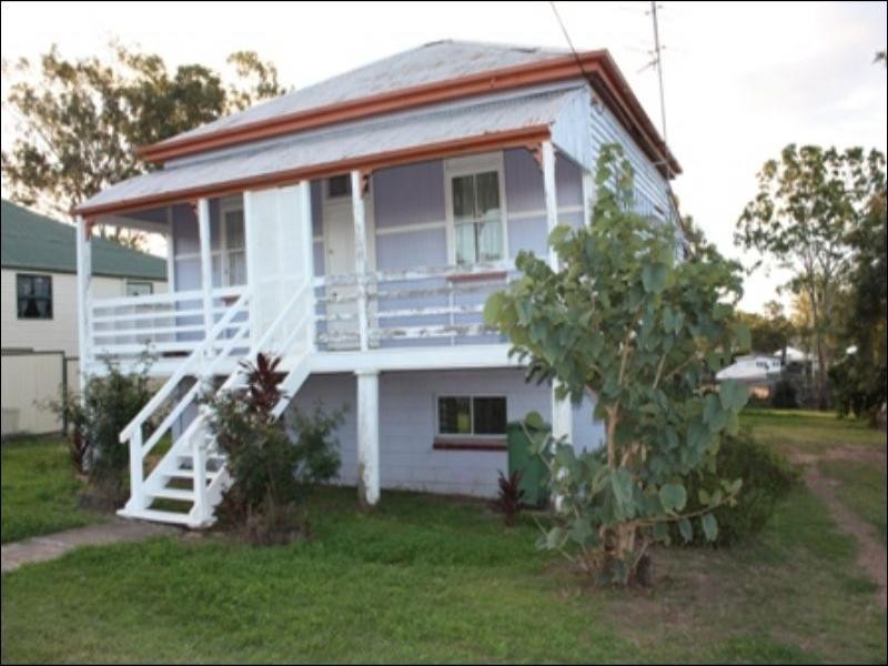 45 Fulham Street, Toogoolawah QLD 4313