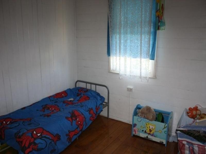 45 Fulham Street, Toogoolawah QLD 4313