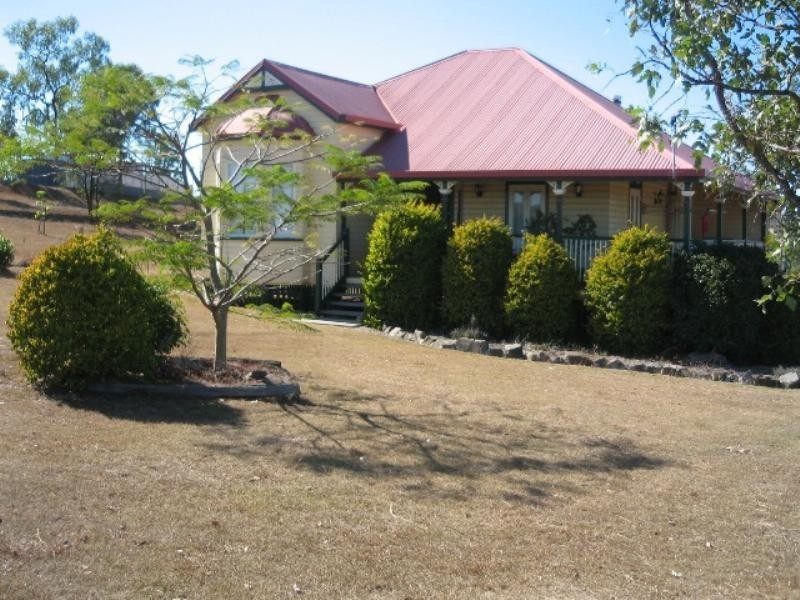 3 Pryde, Esk QLD 4312