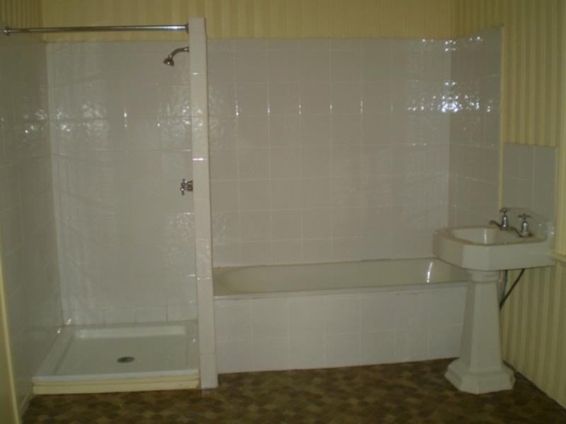 391 Crossdale Road, Somerset Dam QLD 4312