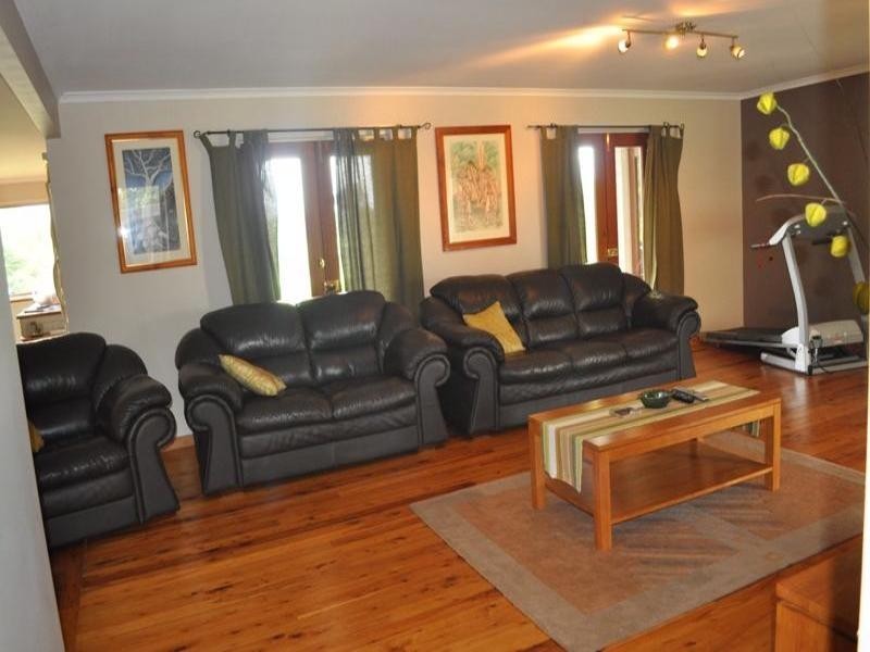 57 KNAGGS Court, Blackbutt QLD 4306