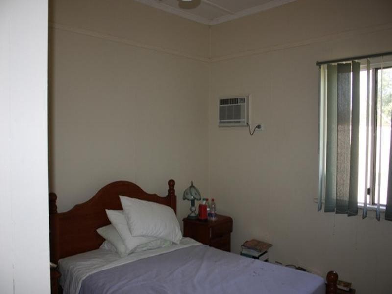 48 George Street, Toogoolawah QLD 4313