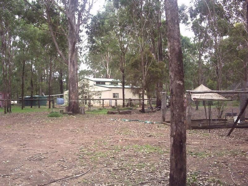 792 Old Esk Road, Blackbutt QLD 4306