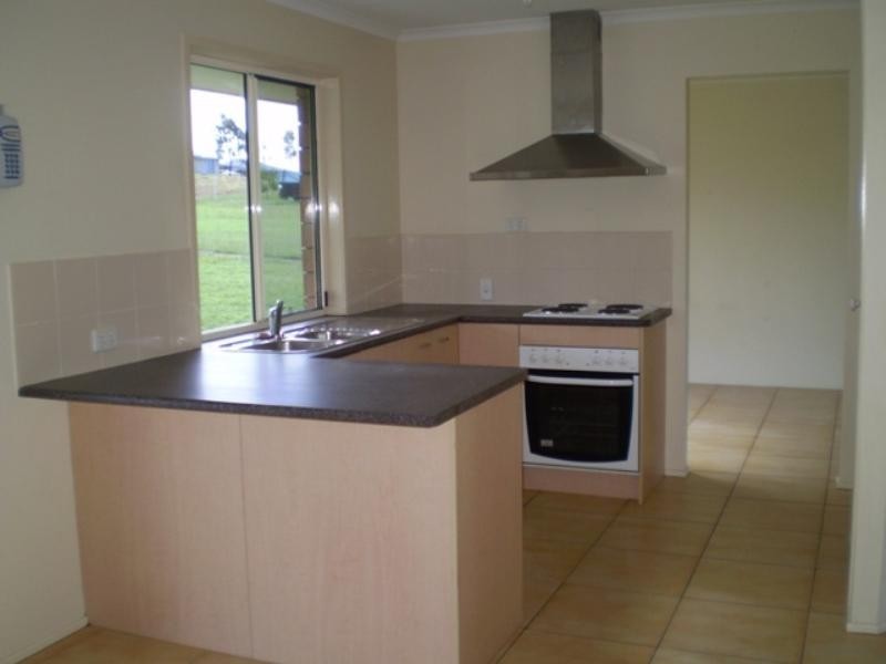 27 Colinton Street, Braemore QLD 4313