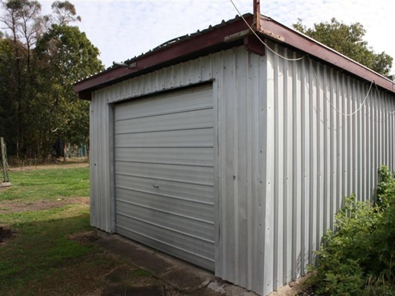 1 Eskdale Street, Moore QLD 4306