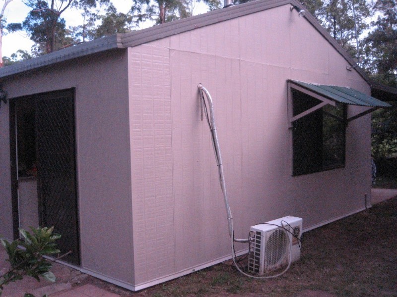Blackbutt QLD 4306
