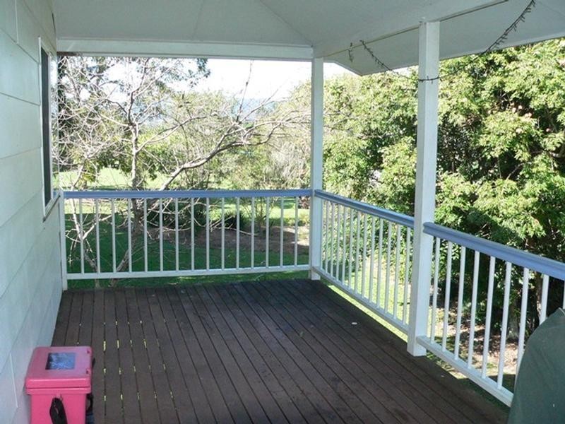 28 Burtons Road, Yandina QLD 4561