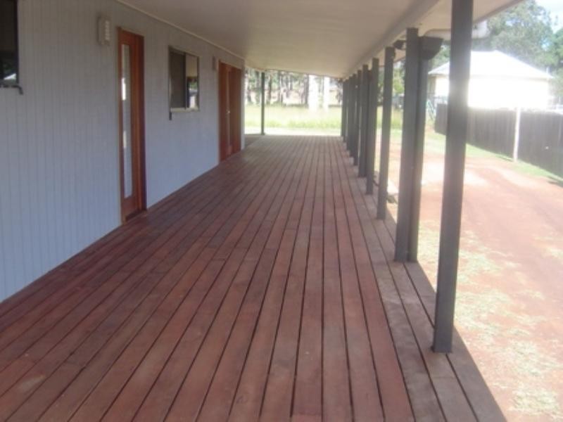 15 George Street, Blackbutt QLD 4306